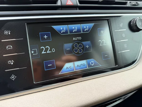 Citroën C4 Picasso 2.0 HDI AT NAVI KAMERA TAŽNÉ - foto 22