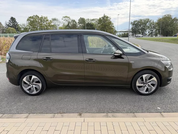 Citroën C4 Picasso 2.0 HDI AT NAVI KAMERA TAŽNÉ - foto 6