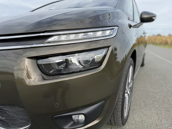 Citroën C4 Picasso 2.0 HDI AT NAVI KAMERA TAŽNÉ - foto 9
