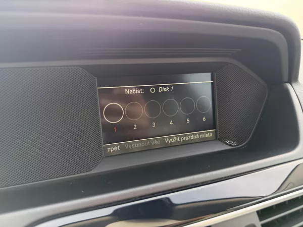 Mercedes-Benz Třídy C 180 CGI NAVI MANUAL SERVISKA - foto 24
