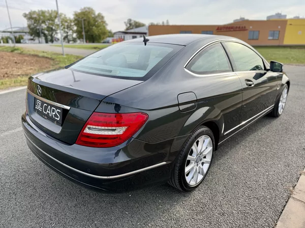 Mercedes-Benz Třídy C 180 CGI NAVI MANUAL SERVISKA - foto 5