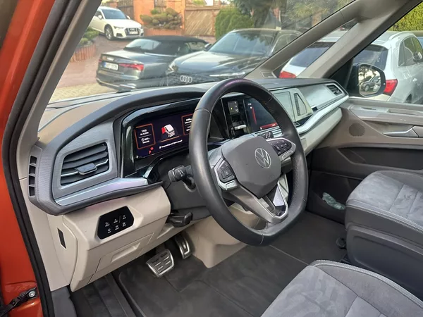 Volkswagen Multivan HIGHLINE, HEAD-UP, STYLE - foto 22