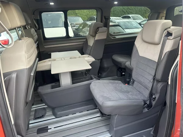 Volkswagen Multivan HIGHLINE, HEAD-UP, STYLE - foto 27