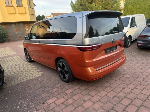 Volkswagen Multivan HIGHLINE, HEAD-UP, STYLE - foto 7