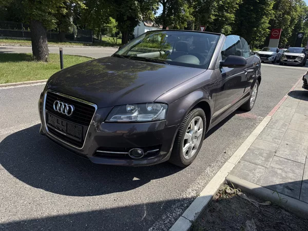 Audi A3 1.6i 77kW - foto 3