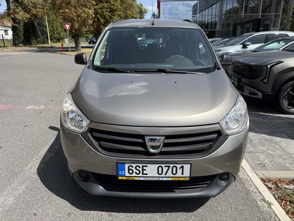 Dacia Lodgy 1.6i - foto 2