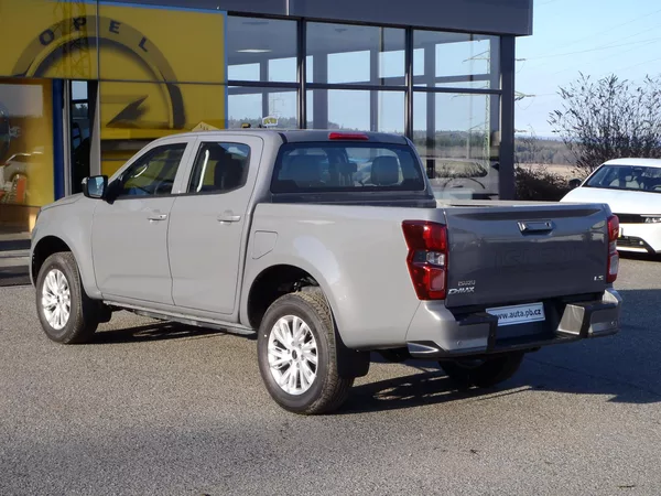 Isuzu D-Max Double Cab LS - foto 6