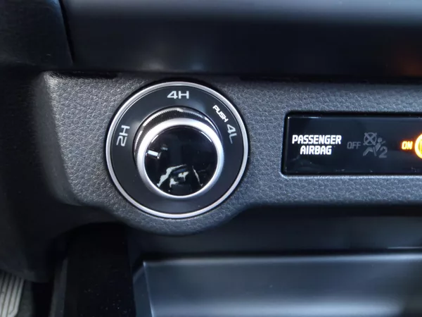 Isuzu D-Max Double Cab V-CROSS 4x4 - foto 19