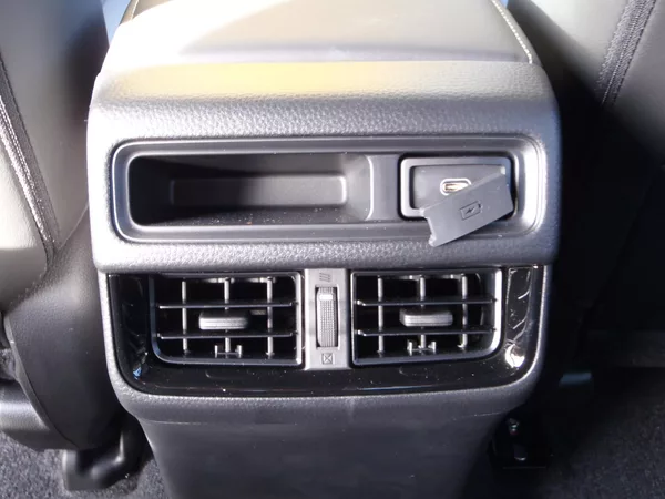 Isuzu D-Max Double Cab V-CROSS 4x4 - foto 26