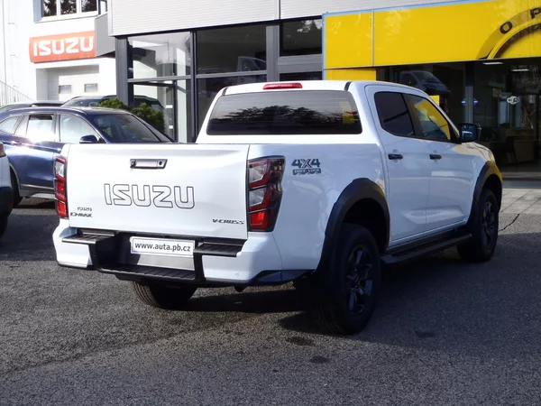 Isuzu D-Max Double Cab V-CROSS 4x4 - foto 8
