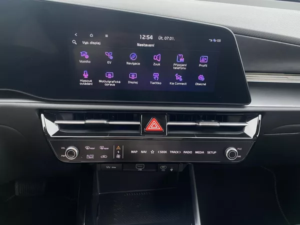 Kia e-Niro STYLE 150 KW+64,8 KWH - foto 11