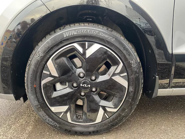 Kia e-Niro STYLE 150 KW+64,8 KWH - foto 5