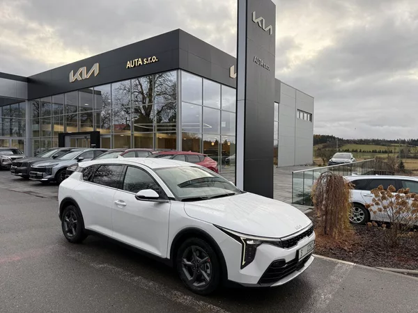 Kia K4 1,6 T-GDi GPF 7DCT TOP 110 KW