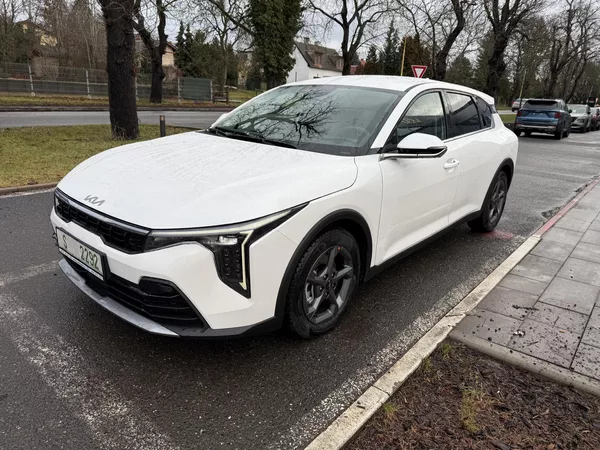 Kia K4 1,6 T-GDi GPF 7DCT TOP 110 KW - foto 6