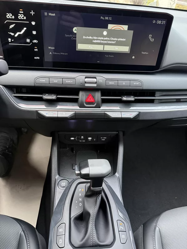 Kia K4 1,6 T-GDi GPF 7DCT TOP 110 KW - foto 8
