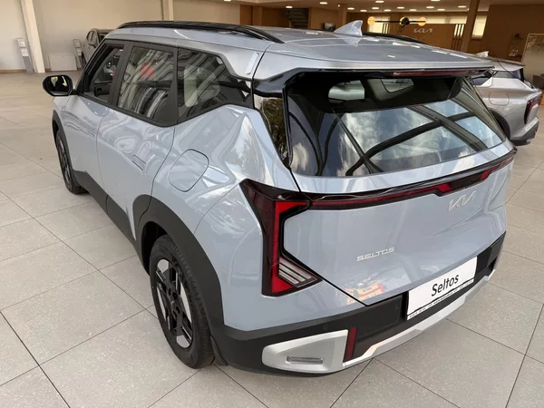 Kia Seltos 1,6 T-GDi GPF 4x2 COMFORT - foto 4