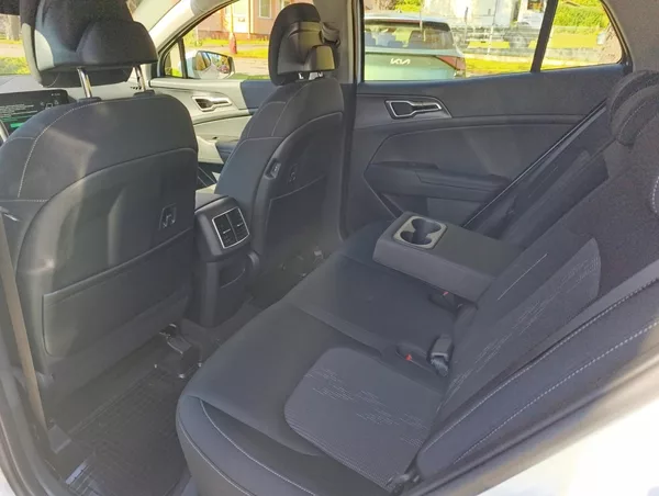 Kia Sportage 1.6 T-GDi Exclusive 4x2 - foto 6