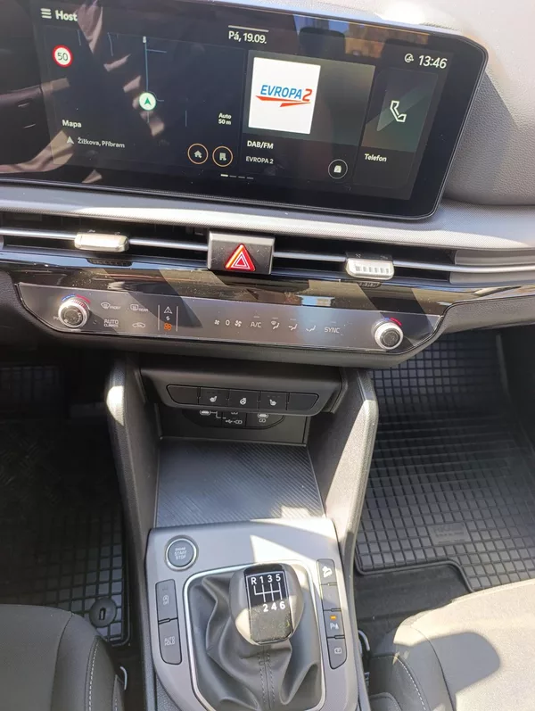 Kia Sportage 1.6 T-GDi Exclusive 4x2 - foto 9