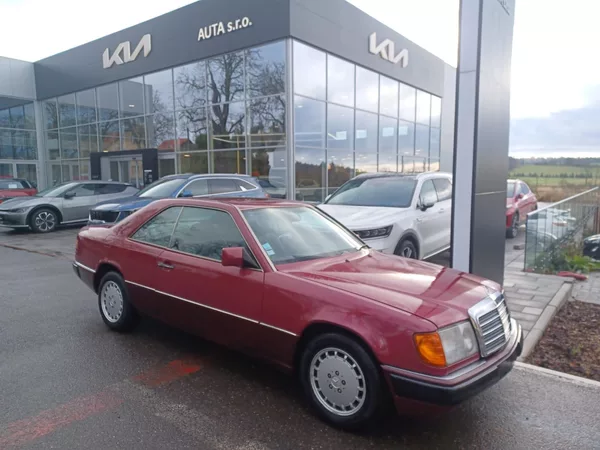 Mercedes-Benz 124 Coupé