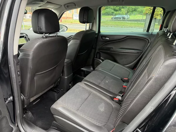 Opel Zafira 2.0 - foto 5