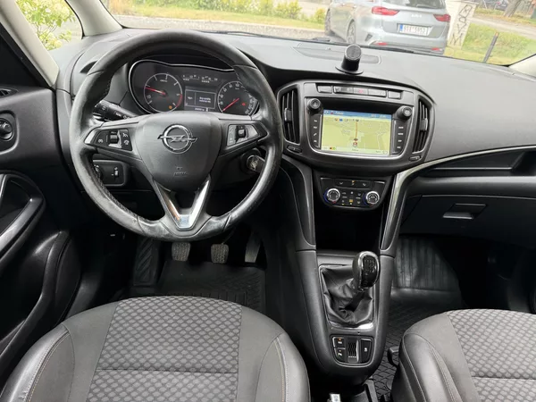 Opel Zafira 2.0 - foto 6
