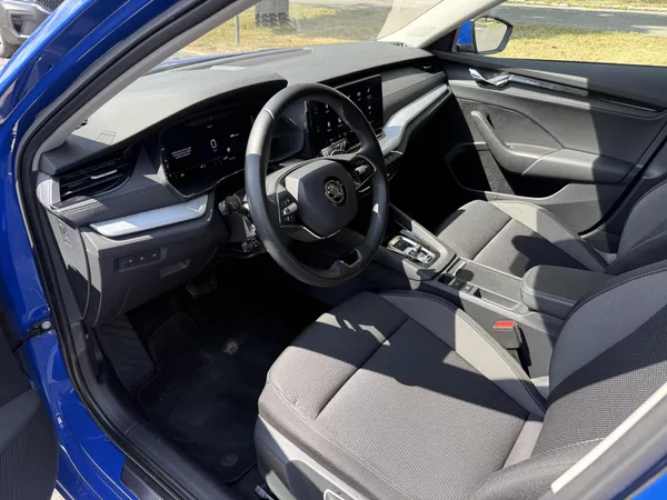 Škoda Octavia 2.0 TDi 110kw - foto 4