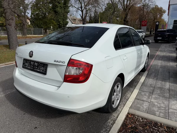 Škoda Rapid 1.2 TSI 81kw - foto 9