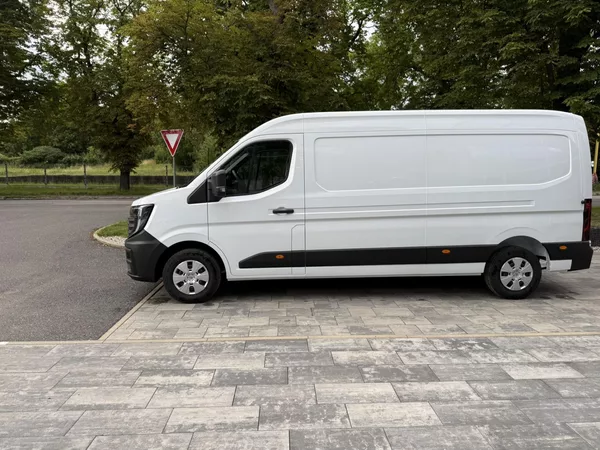 Nissan Interstar COMFORT L3H2, 270 dveře - foto 8