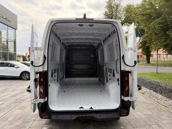 Nissan Interstar COMFORT L3H2, 270 dveře - foto 9
