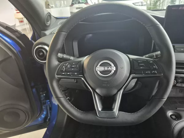Nissan Juke 1.0DIG-T 84kW N-connecta - foto 12
