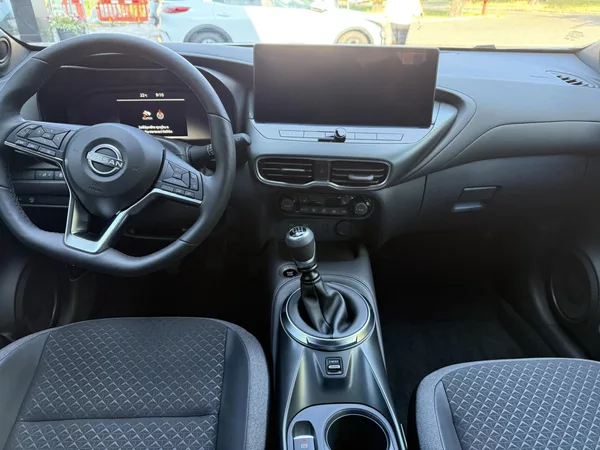 Nissan Juke JUKE DIG-T 6MT N-CONNECTA + CP - foto 11