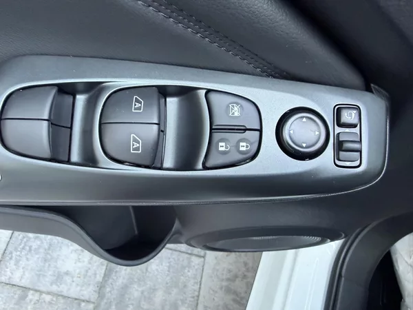Nissan Juke JUKE DIG-T 6MT N-CONNECTA + CP - foto 17