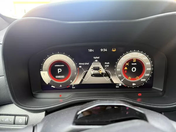 Nissan Juke N-CONNECTA + SAFETY + COLD - foto 12