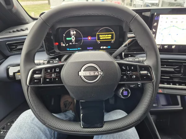 Nissan Micra EVOLVE 52kWh 150k - foto 13