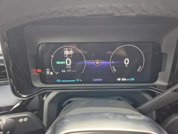 Nissan Micra EVOLVE 52kWh 150k - foto 16