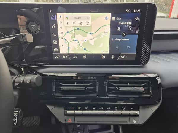 Nissan Micra EVOLVE 52kWh 150k - foto 17
