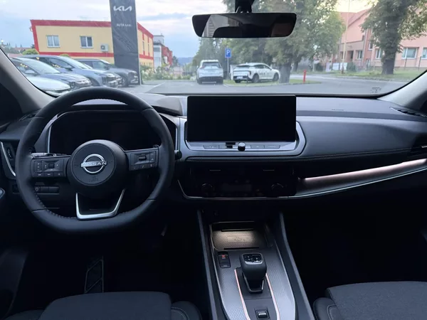 Nissan Qashqai DIG-T Mild Hybrid, N-CONNECTA - foto 10
