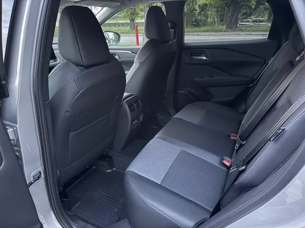 Nissan Qashqai DIG-T Mild Hybrid, N-CONNECTA - foto 18