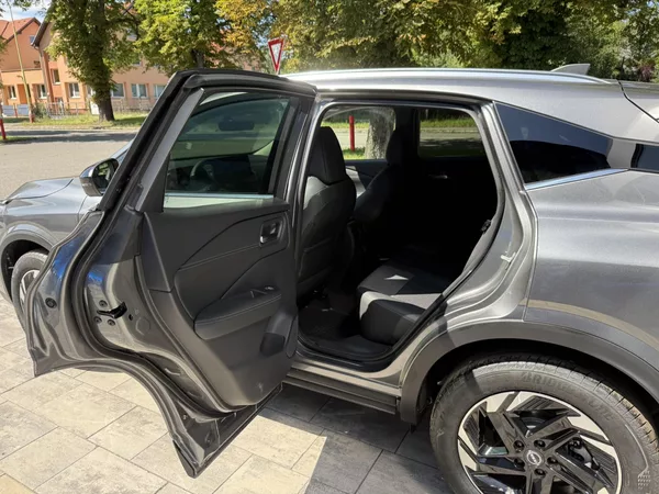 Nissan Qashqai DIG-T Mild Hybrid, N-CONNECTA - foto 21
