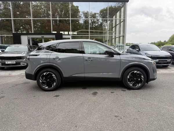 Nissan Qashqai 4WD N-CONNECTA + COLD PACK + G - foto 4