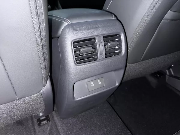 Nissan Qashqai DIG-T X-TRONIC TEKNA + BOSE - foto 18