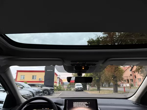 Nissan Qashqai DIG-T X-TRONIC TEKNA + BOSE - foto 22