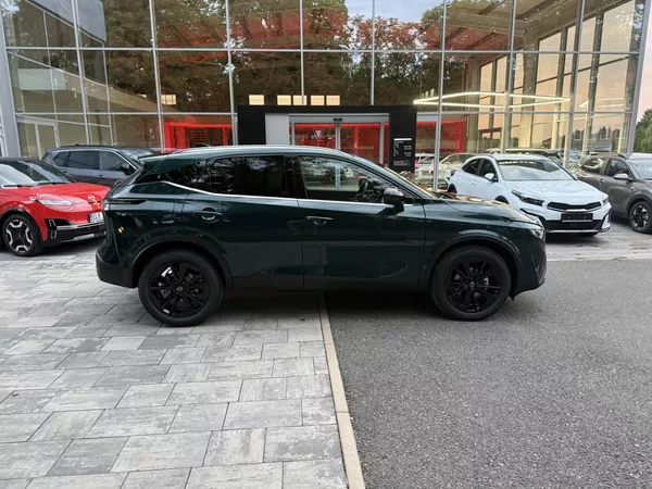 Nissan Qashqai DIG-T X-TRONIC TEKNA + BOSE - foto 4