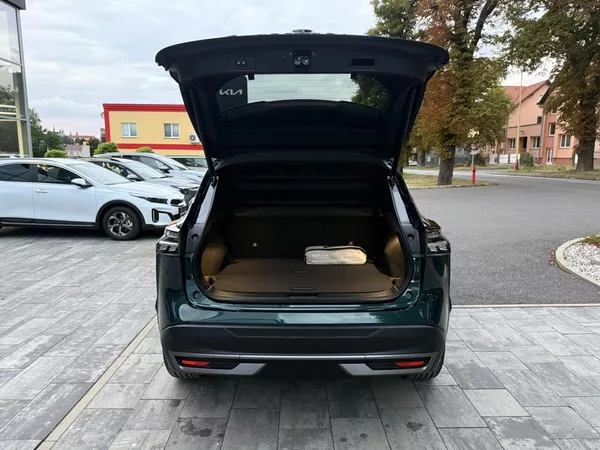 Nissan Qashqai DIG-T X-TRONIC TEKNA + BOSE - foto 8