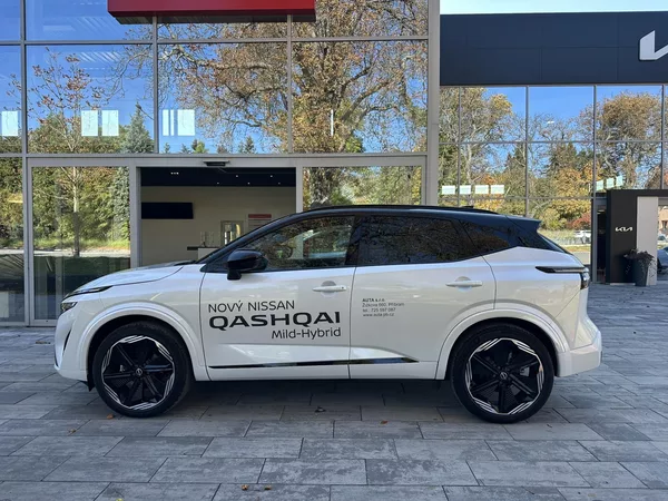 Nissan Qashqai 1,3DIG-T 116kW N-desing - foto 3