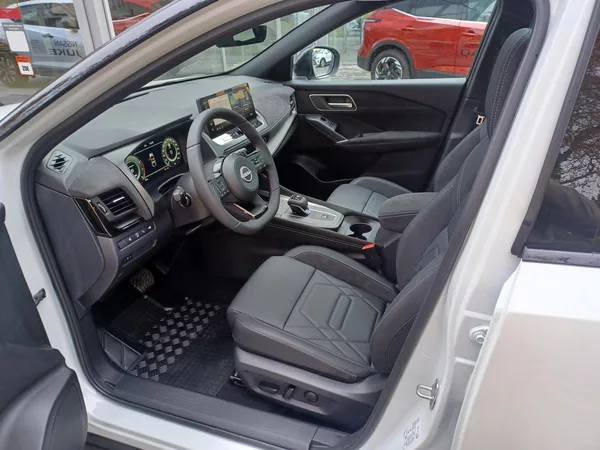 Nissan Qashqai 1,3DIG-T 116kW N-desing - foto 9