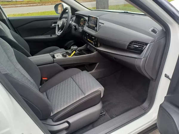Nissan X-Trail 1.5VC-T ACENTA+Comfort Pack - foto 10
