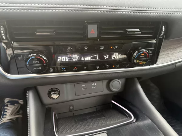 Nissan X-Trail E-POWER e-4ORCE TEKNA - foto 12