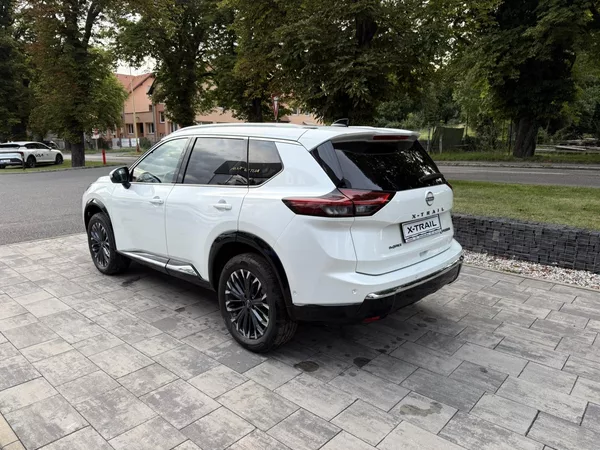 Nissan X-Trail E-POWER e-4ORCE TEKNA - foto 7