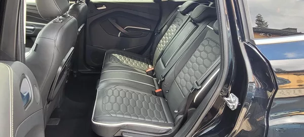 Ford Kuga 2,0TDCi 132kW DSG 4×4 Vignale - foto 12
